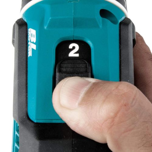  Makita XFD131 18V LXT Lithium-Ion Brushless Cordless 1/2 Driver-Drill Kit (3.0Ah)