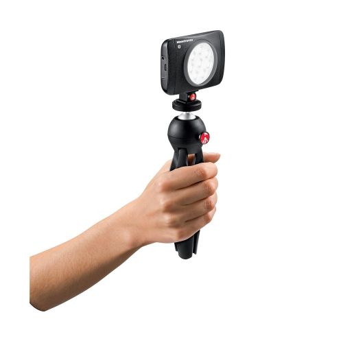  Manfrotto Lumimuse 8 On-Camera Led Light with Built-in Bluetooth Black, Compact (MLUMIMUSE8A-BT)