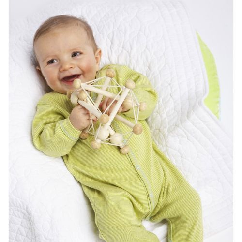  Manhattan Toy Skwish Natural Rattle and Teether Grasping Activity Toy