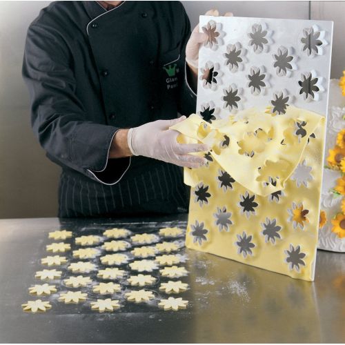  Martellato Kit for Shaping Edible Flowers, with Cutting Sheet of 8-Petal Flower