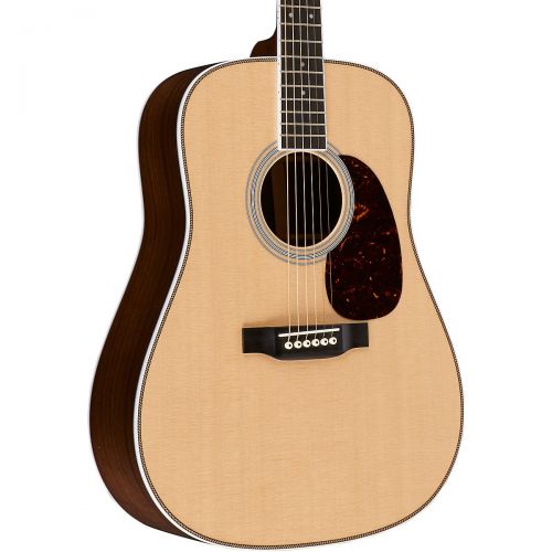  Martin},description:The HD-35 acoustic guitar combines Martins visually striking 3-piece back design with many of the prewar features of the legendary herringbone D-28. Tonally, th