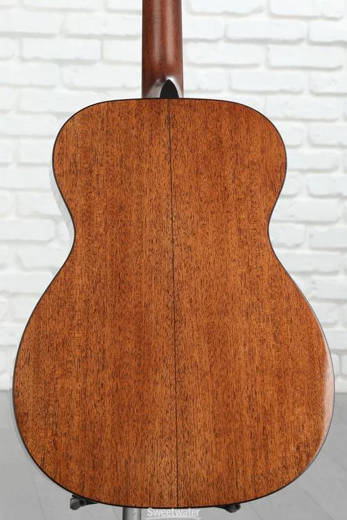  Martin 000-18 Acoustic Guitar - Natural