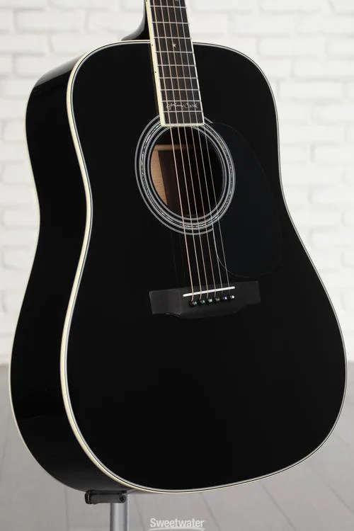 Martin D-35 Johnny Cash Acoustic Guitar - Black