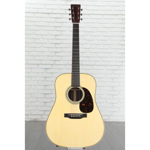  Martin Sweetwater Select 28 Style Herringbone Dreadnought Acoustic Guitar with Modified V Neck and Adirondack Top