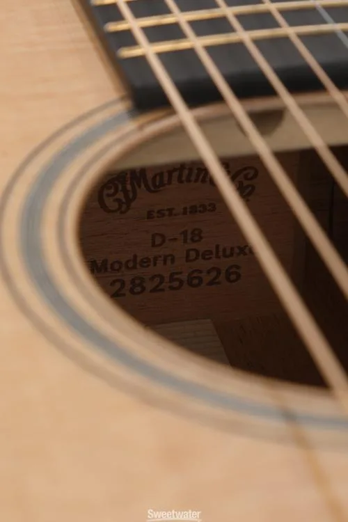  Martin D-18 Modern Deluxe Acoustic Guitar - Natural
