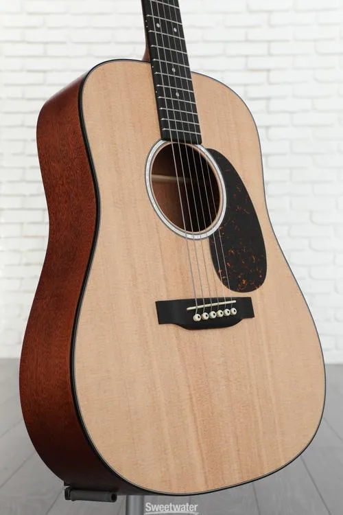 Martin D Jr-10 Acoustic Guitar - Natural Spruce