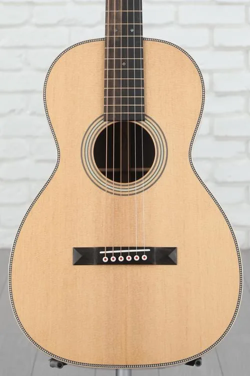  Martin 012-28 Modern Deluxe Acoustic Guitar - Natural