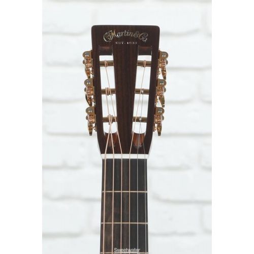  Martin 012-28 Modern Deluxe Acoustic Guitar - Natural