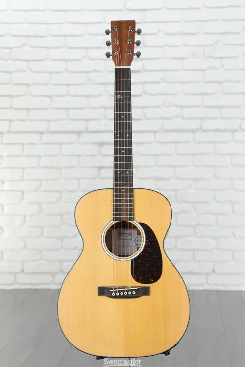  Martin 000JR-10E Shawn Mendes Signature Acoustic-electric Guitar - Natural