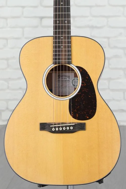  Martin 000JR-10E Shawn Mendes Signature Acoustic-electric Guitar - Natural