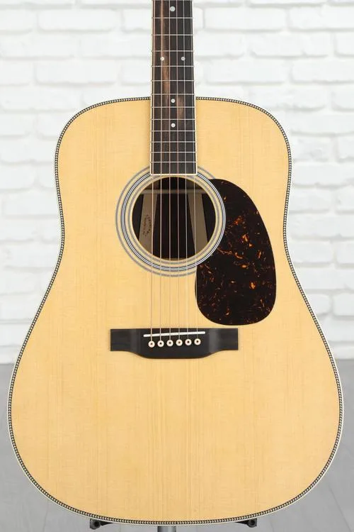  Martin HD-35 Acoustic Guitar - Natural