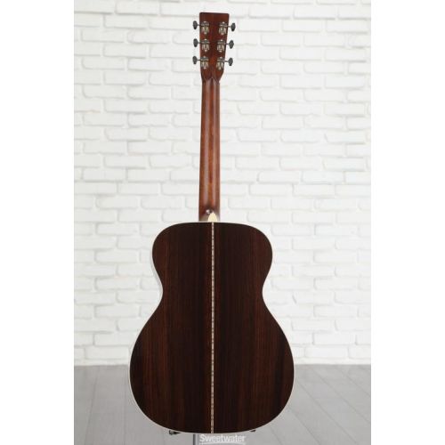  Martin OM-28 Acoustic Guitar - Natural with Rosewood