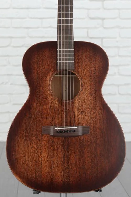  Martin 000-15M StreetMaster Acoustic Guitar - Mahogany Burst