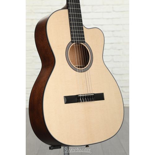  Martin 000C12-16E Nylon Acoustic-electric Guitar - Natural