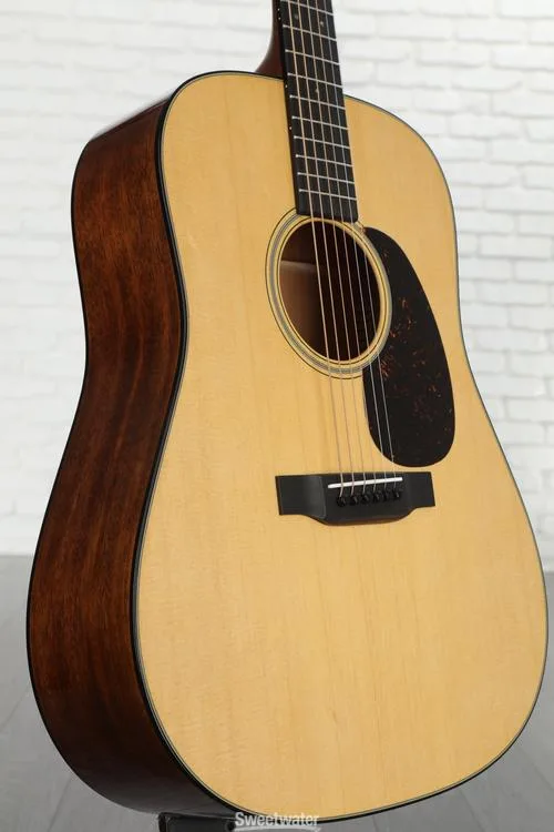 Martin D-18 Acoustic Guitar - Natural