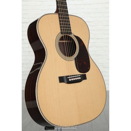  Martin 000-28 Modern Deluxe Acoustic Guitar - Natural