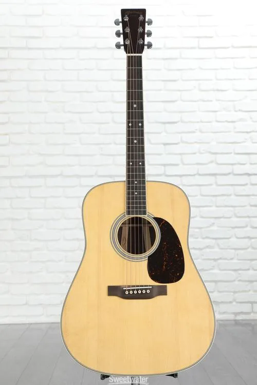  Martin D-35 Dreadnought Acoustic Guitar - Natural