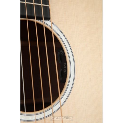  Martin D-10E Road Series Left-Handed Acoustic-electric Guitar - Natural Spruce