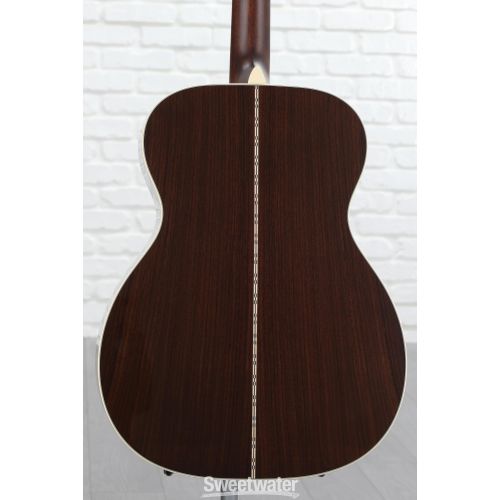  Martin 000-28 Acoustic Guitar - Ambertone Spruce