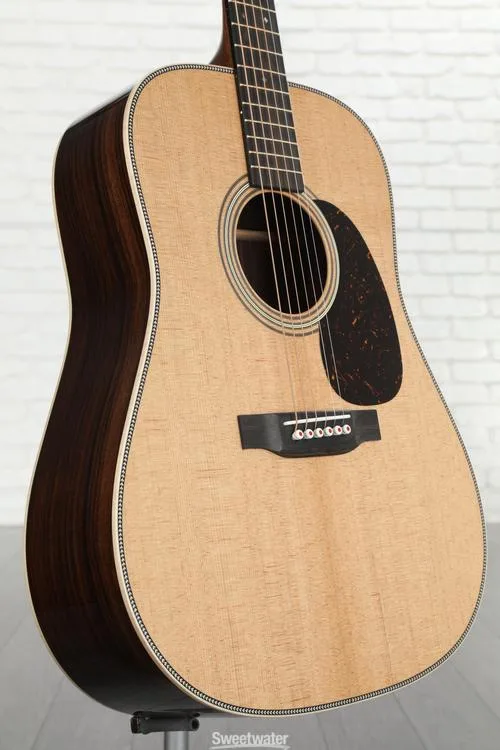 Martin D-28 Modern Deluxe Acoustic Guitar - Natural Demo