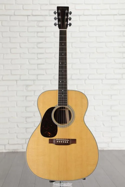  Martin M-36 Jumbo Left-Handed Acoustic Guitar - Natural