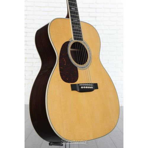  Martin J-40 Jumbo Left-Handed Acoustic Guitar - Natural