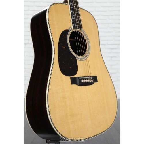  Martin HD-35 Left-Handed Acoustic Guitar - Natural