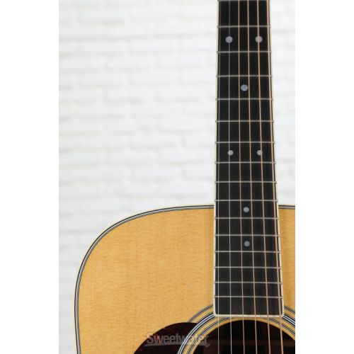  Martin D-35 Left-Handed Acoustic Guitar - Natural