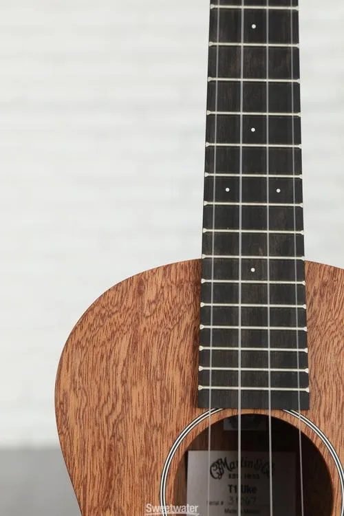  Martin T1 Tenor Ukulele FSC - Natural