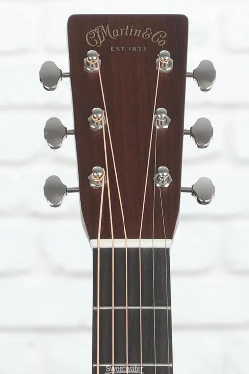  Martin D-28 Acoustic Guitar - Ambertone Demo