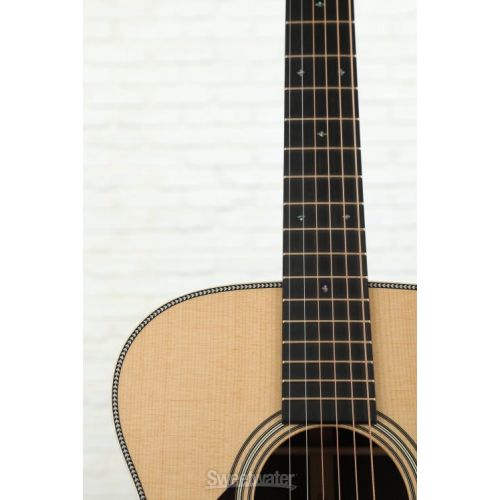  Martin OM-28 Modern Deluxe Left-Handed Acoustic Guitar - Natural