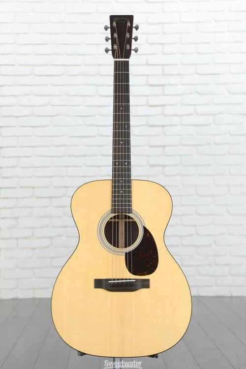  Martin OM-21 Standard Series Acoustic Guitar - Natural