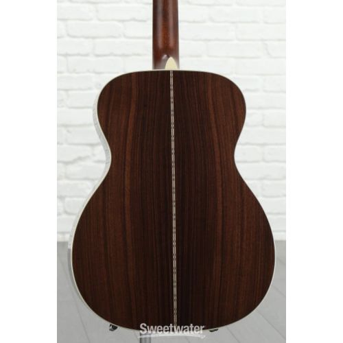  Martin OM-28 Left-Handed Acoustic Guitar - Natural with Rosewood