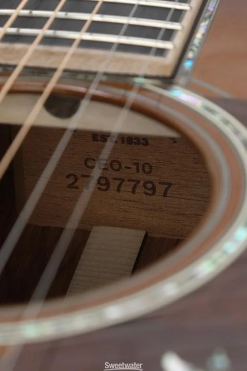  Martin CEO-10 Acoustic Guitar - 1933 Ambertone Demo