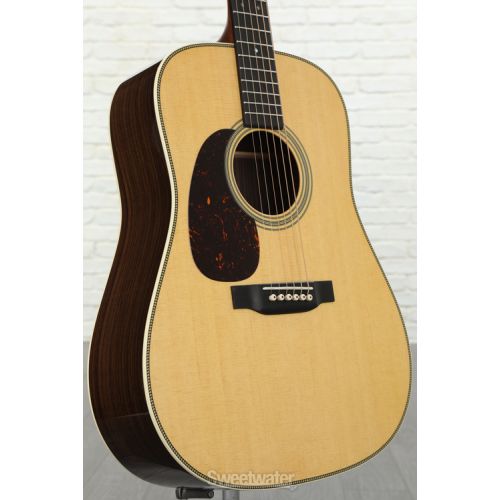  Martin HD-28 Left-Handed Acoustic Guitar - Natural