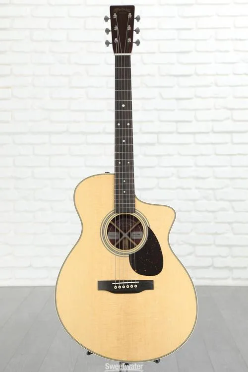  Martin SC-28E Acoustic-electric Guitar with Fishman Aura VT Blend Electronics - Aged Natural Demo