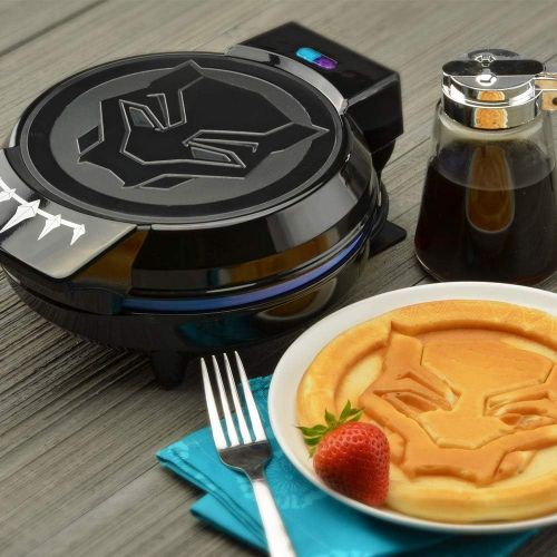 마블시리즈 Marvel MVB-250 Black Panther Waffle Maker, 7