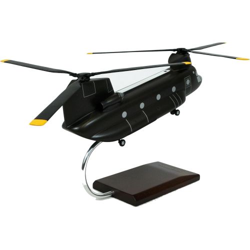  Mastercraft Collection, LLC Mastercraft Collection CH-47D Chinook Model Scale: 148