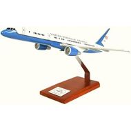 Mastercraft Collection, LLC Mastercraft Collection Boeing 757-200 C-32A VIP Model Scale: 1100