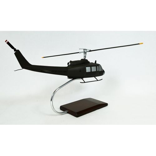  Mastercraft Collection, LLC Mastercraft Collection UH-1D Iroquois 132 scale model