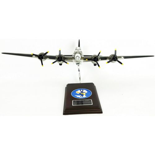  Mastercraft Collection, LLC Mastercraft Collection Boeing B-17G Sentimental Journey Model Scale:162