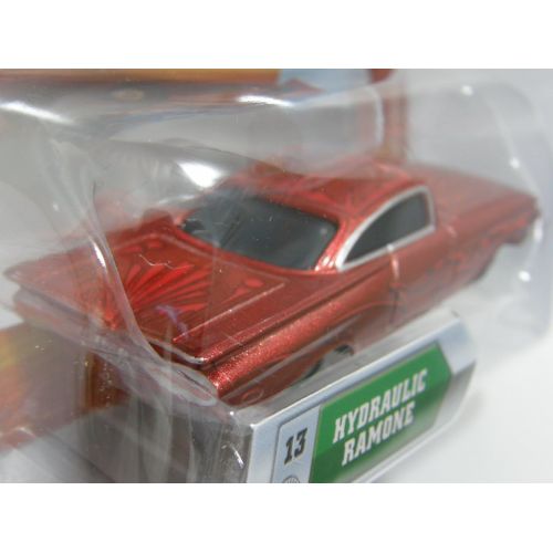 마텔 Mattel Disney / Pixar CARS Movie 1:55 Die Cast Car with Lenticular Eyes Hydraulic Ramone