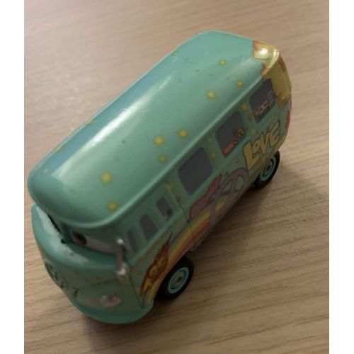 마텔 Mattel Disney / Pixar CARS 2 Movie 155 Die Cast Car #14 Race Team Fillmore