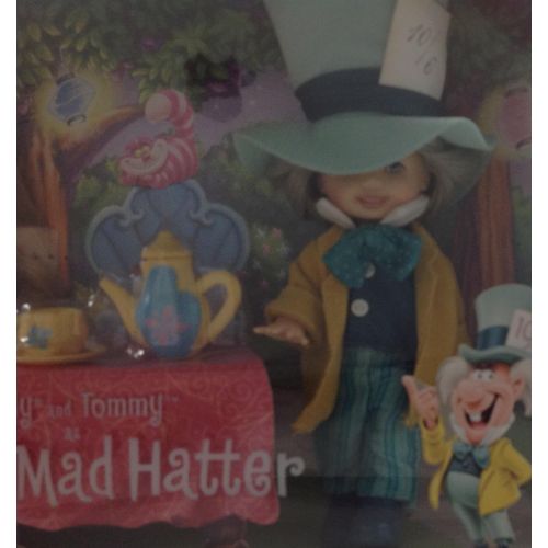 마텔 Mattel Barbie Kelly and Tommy as Alice and the Mad Hatter