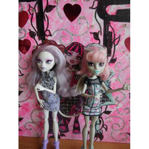 마텔 Mattel Monster High Ghoul Chat Doll 2-Pack Rochelle Goyle & Catrine DeMew