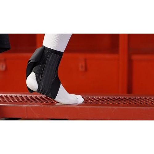  McDavid Phantom Lace-Free Ankle Brace, Lightweight Design, Advanced Strapping & Flex-Support Stirrup Stays For Cleats, Men and Women