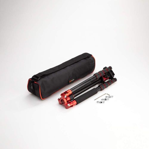  Mefoto MeFOTO Classic Carbon Fiber Roadtrip Travel TripodMonopod Kit - Red (C1350Q1R)