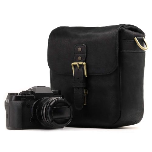  MegaGear Torres Mini Kameratasche - Kuriertasche aus echtem Leder fuer Spiegellose, Sofortbild- und DSLR Kameras