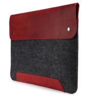 MegaGear Genuine Leather and Fleece Sleeve for 13.3