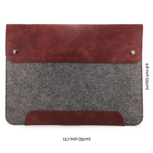  MegaGear Genuine Leather and Fleece Sleeve for 13.3